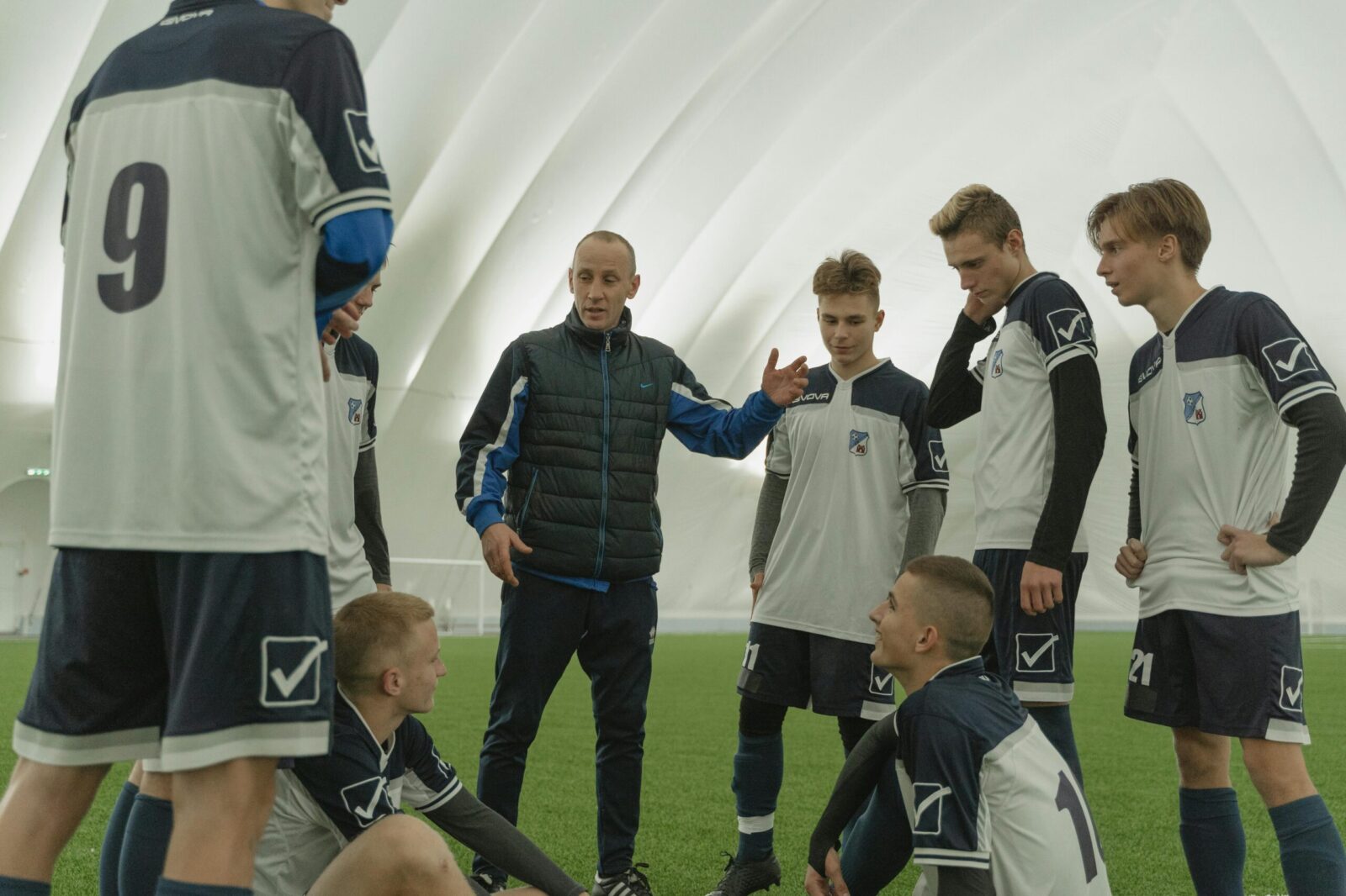 Common Digital Marketing Mistakes Made by Sports Coaches (and How to Avoid Them)